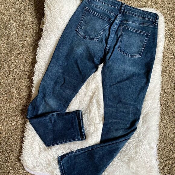 Warp & Weft Distressed LAX Slim Ankle Crop Jeans Women’s Size 27 Blue - Picture 2 of 8